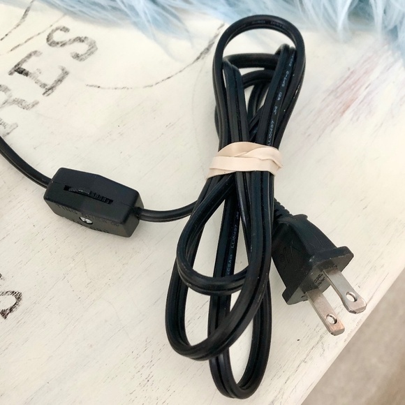 Scentsy, 2016 Buddies Ark, Warmer, Retired, Noahs Ark Wax Warmer, Good Condition - Picture 14 of 16